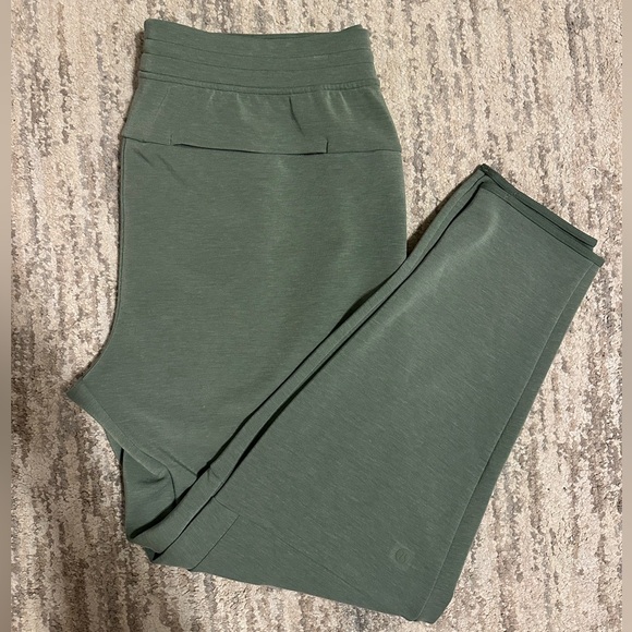 lululemon athletica Other - Lululemon Men’s Gridliner Fleece Joggers Green Twill